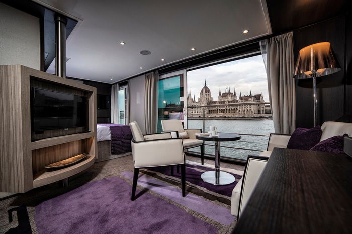 Accommodation on Avalon Envision